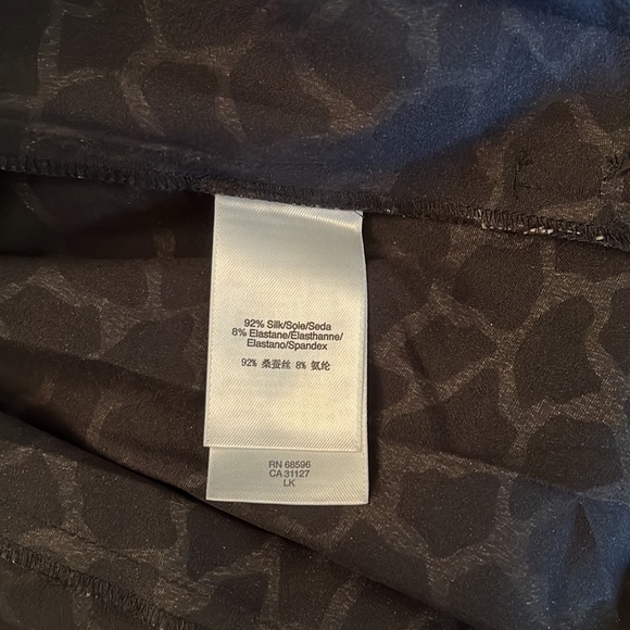 DKNY silk dress collared button down dress size 8 - Picture 8 of 8